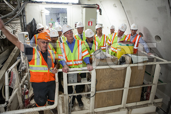 20120614-DG_Govenor_Rick_Scott_Visite_MT_Miami_FL_IMG-6742