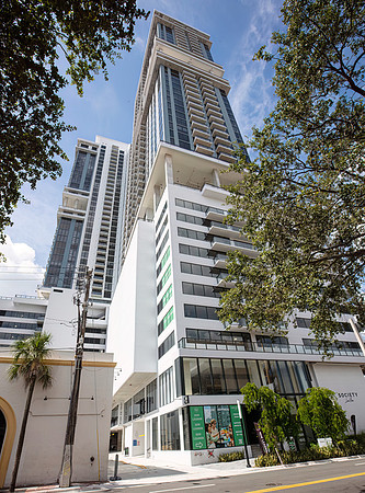 20260730_untitledLas Olas_2_100_Moriarty_075A8256.CR2