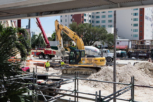 20160810_300_Biscayne_Vice_Moriarty_S5A1237