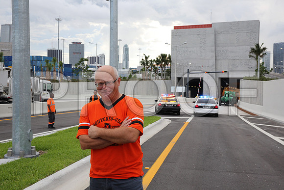 20140802_Miami_Tunnel_9C7C8945