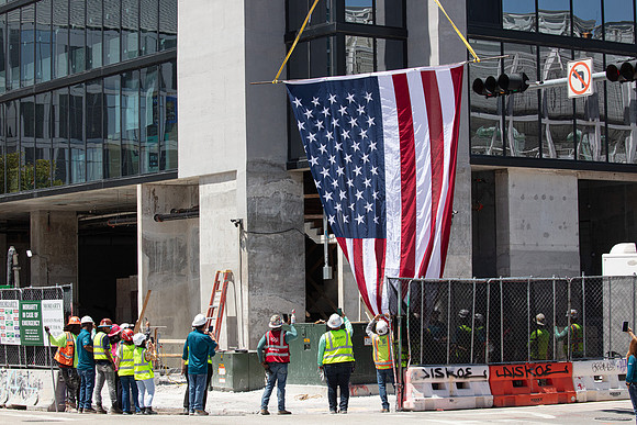 20260508_E-11 100�_Moriarty_20260508_E11_Flag_up_Moriarty_075A7098