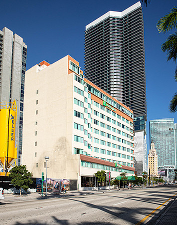 20221027_400_Biscayne_Jmaf__73A0448