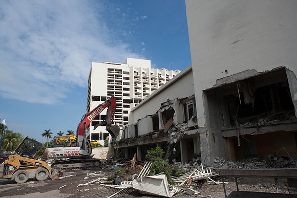 St_Regis_Demolition_20071025_Bal_Harbor_FL-0018