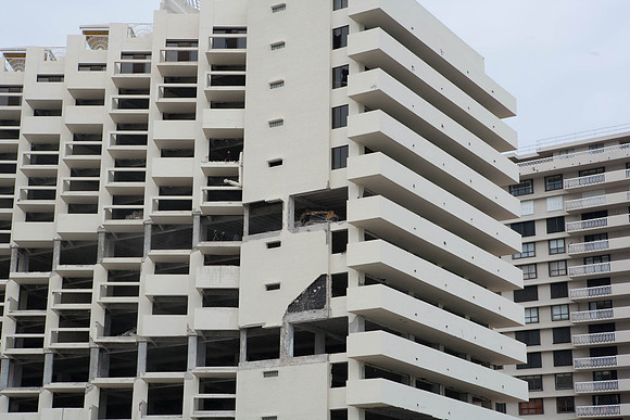 St_Regis_Demolition_20071025_Bal_Harbor_FL-0150