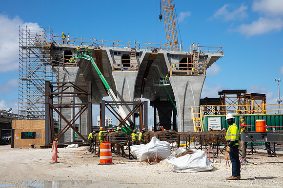 20201026_Connecting_Miami__75A6184
