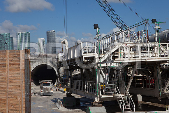 20121010-Miami_Tunnel_Doge_to_Miami_DG_Miami_FL_-0799