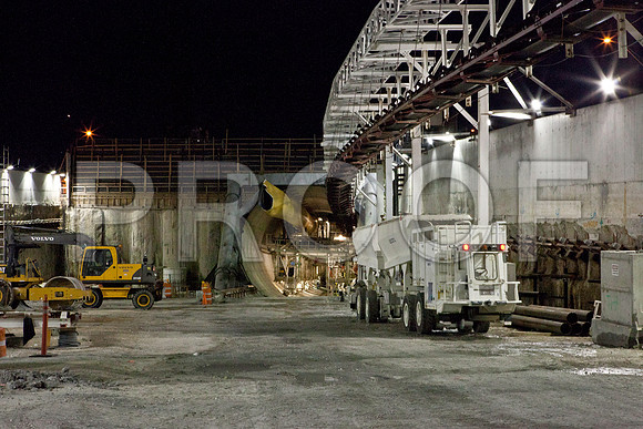 7031_DG_Mimai_Tunnel_01112012_Miami_FL_IMG_3029