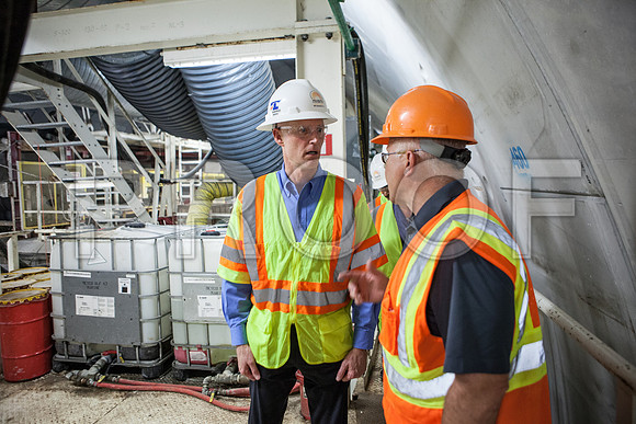 20120614-DG_Govenor_Rick_Scott_Visite_MT_Miami_FL_IMG-6530