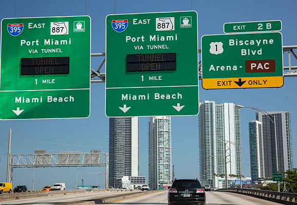 20150401_395_Miami_Architecture_9C7C0052