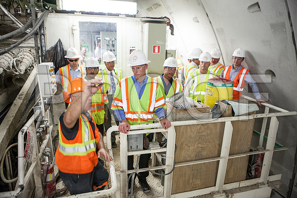 20120614-DG_Govenor_Rick_Scott_Visite_MT_Miami_FL_IMG-6677
