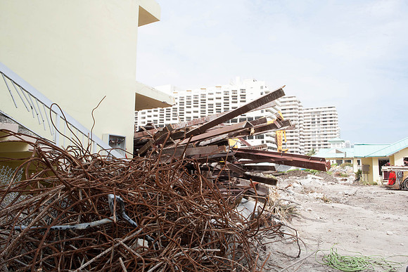 St_Regis_Demolition_20071025_Bal_Harbor_FL-0084