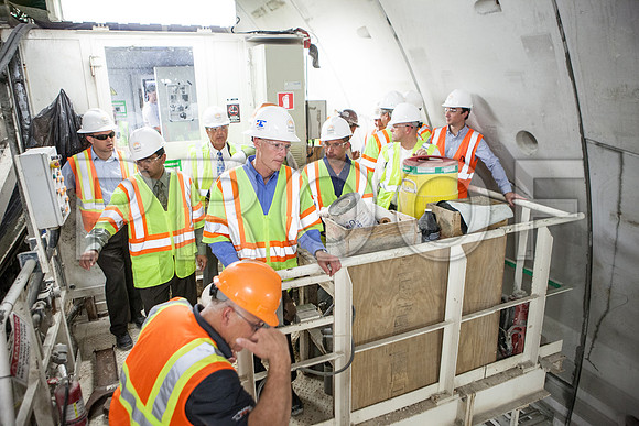 20120614-DG_Govenor_Rick_Scott_Visite_MT_Miami_FL_IMG-6671