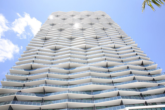 20150515_Related_Icon_On_The_Bay_9C7C6770