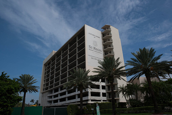 St_Regis_Demolition_20071025_Bal_Harbor_FL-0001
