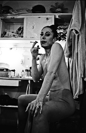 2518_FM_BW_35MM_CW_FOLES_1992_024