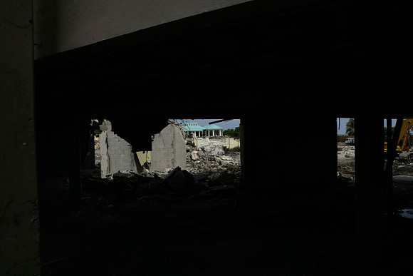 St_Regis_Demolition_20071025_Bal_Harbor_FL-0040-2