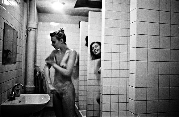 2518_FM_BW_35MM_CW_FOLES_1992_011