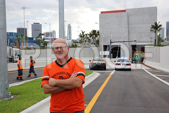 20140802_Miami_Tunnel_9C7C8951