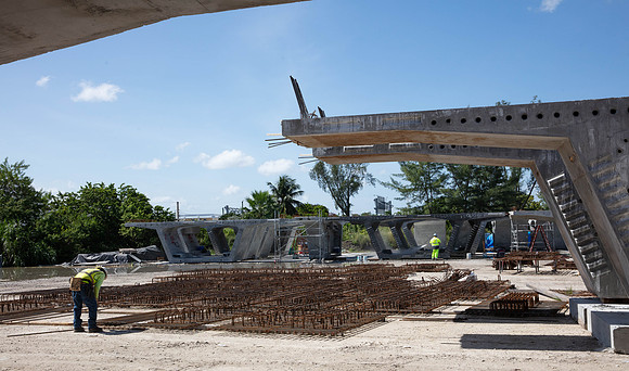 20201027_Connecting_Miami__75A6413