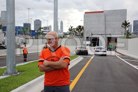 20140802_Miami_Tunnel_9C7C8947