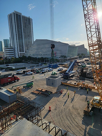 20220920_Connecting_Miami_-95