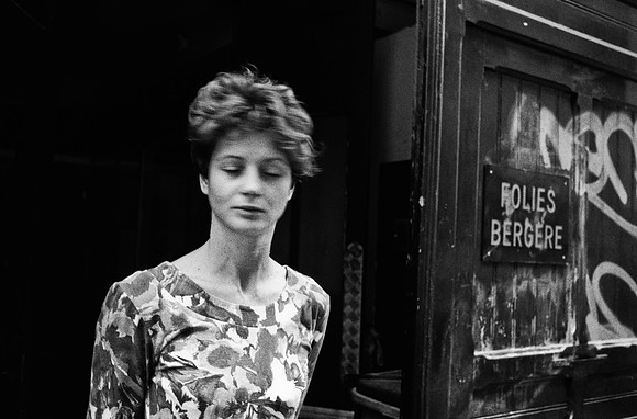 2523_FM_BW_35MM_CW_FOLES_JAN_1991_11
