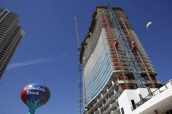 20160217_Hyde_Resort_and_Residences_Moriarty_Related_S5A0613