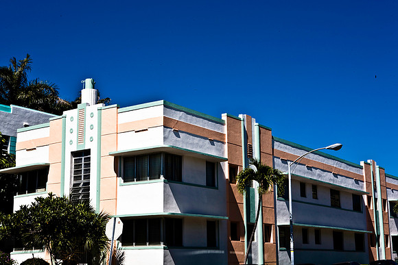 2901_DG_Miami_Beach_Pennsylvania_Ave_FL20090423-5L8Y6394