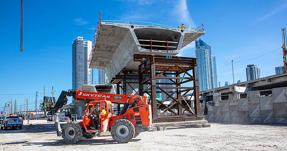 20210204_Connecting_Miami_75A0277