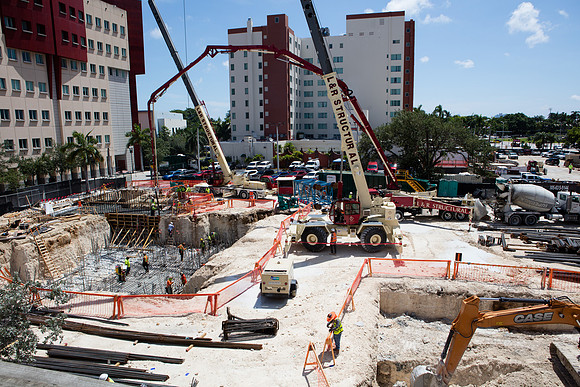 20160810_300_Biscayne_Vice_Moriarty_S5A1248