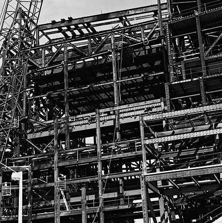 33733_R2_FM_BW_CONSTRUCTION_FL_04_07