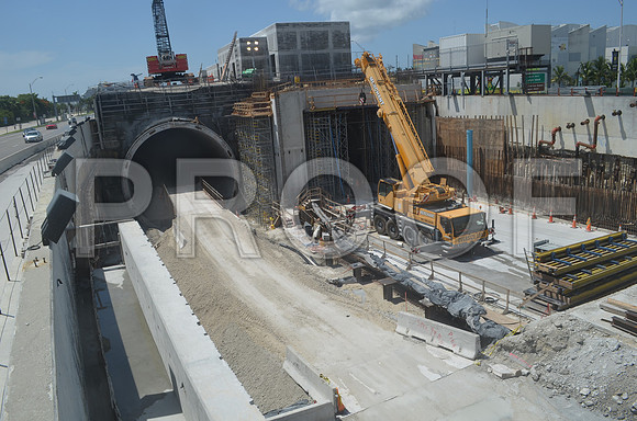 PortMiami_Tunnel_Watson_Island_EASTBOUND_2013-07-28_114500