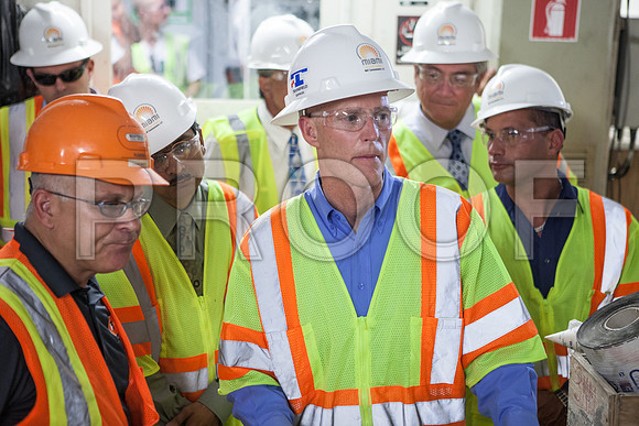 20120614-DG_Govenor_Rick_Scott_Visite_MT_Miami_FL_IMG-6775