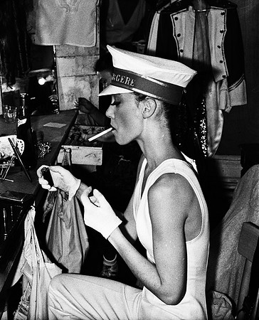 2524_FM_BW_35MM_CW_FOLES_1987_010