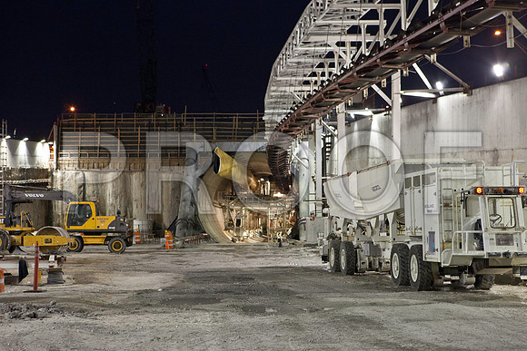 7031_DG_Mimai_Tunnel_01112012_Miami_FL_IMG_3021