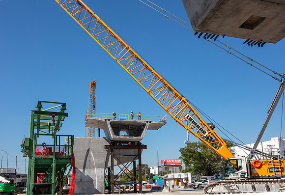 20201201_Connecting_Miami_75A7746