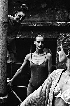 2516_FM_BW_35MM_CW_FOLES_1988_033