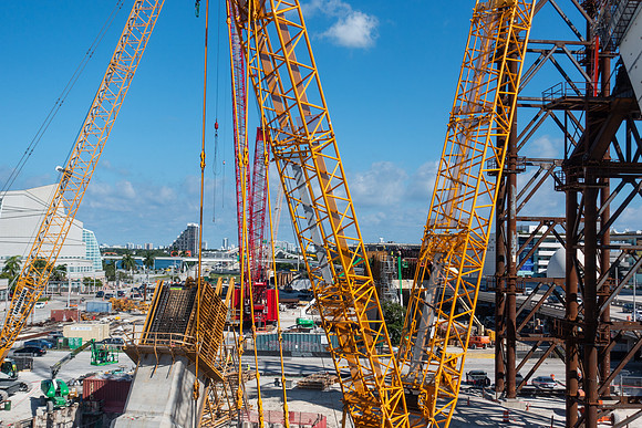 20221027_Connecting_Miami_JS_DSC08455