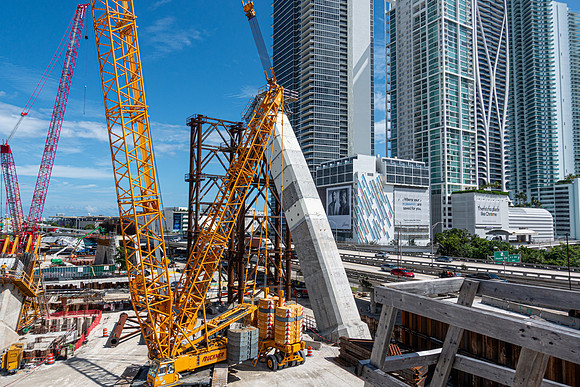 20221011_Connecting_Miami_JS_DSC07177