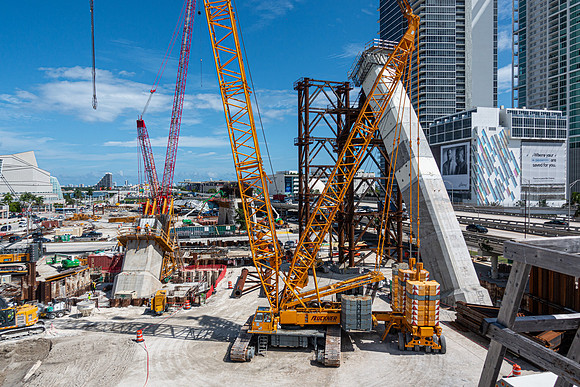 20221011_Connecting_Miami_JS_DSC07180
