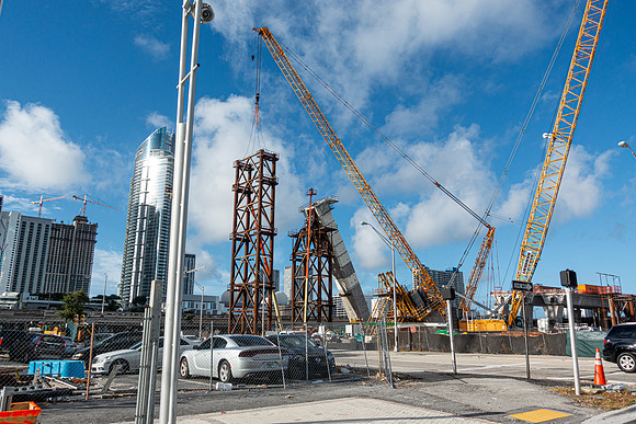 20221013_Connecting_Miami_JS_DSC07402