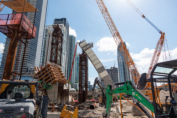 20221103_Connecting_Miami_JS_DSC08834