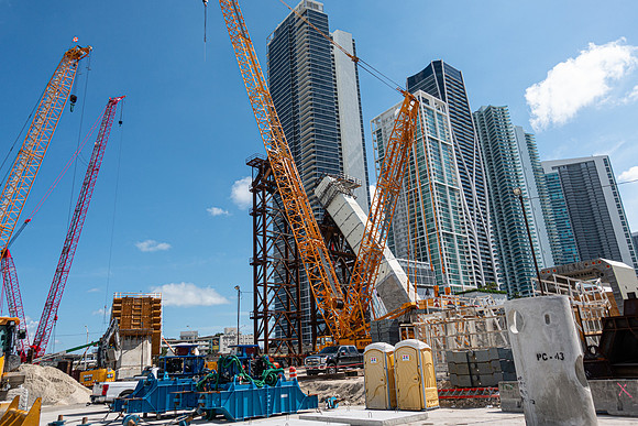 20221103_Connecting_Miami_JS_DSC08862