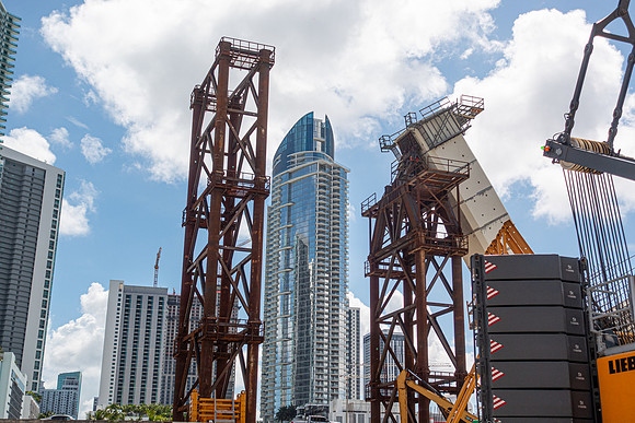 20221011_Connecting_Miami_JS_DSC07094