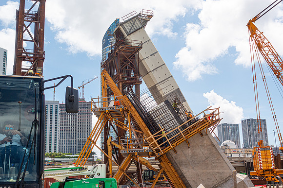 20221011_Connecting_Miami_JS_DSC07103