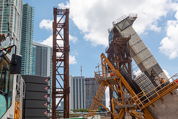 20221011_Connecting_Miami_JS_DSC07109