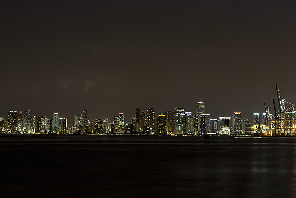 20140819_Miami_Skyline_night_CG3P0894