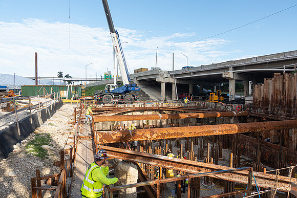 20221110_Connecting_Miami_JS_DSC09785