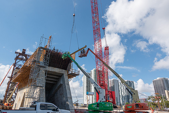 20221103_Connecting_Miami_JS_DSC08792