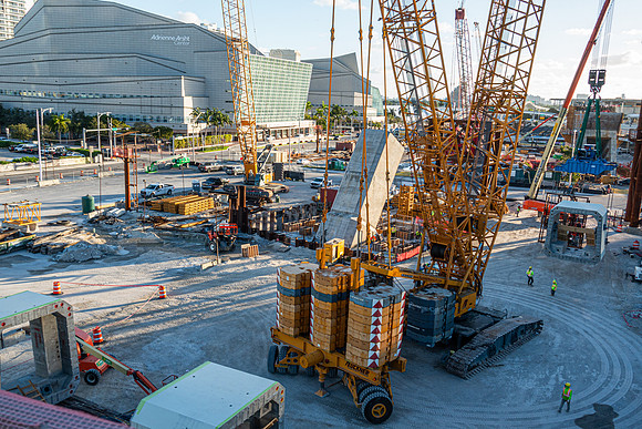 20221208_Connecting_Miami_JS_DSC00298